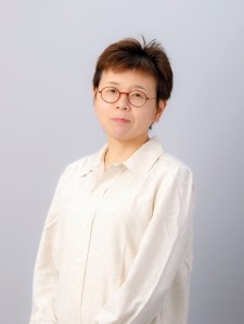 城山　智子